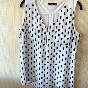 Apt. 9 Sleeveless Blouse, Partial Front Zipper, Size XL